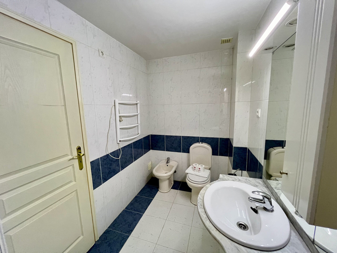 Bathroom 3, Albufeira Central 9 by Homing, Albufeira