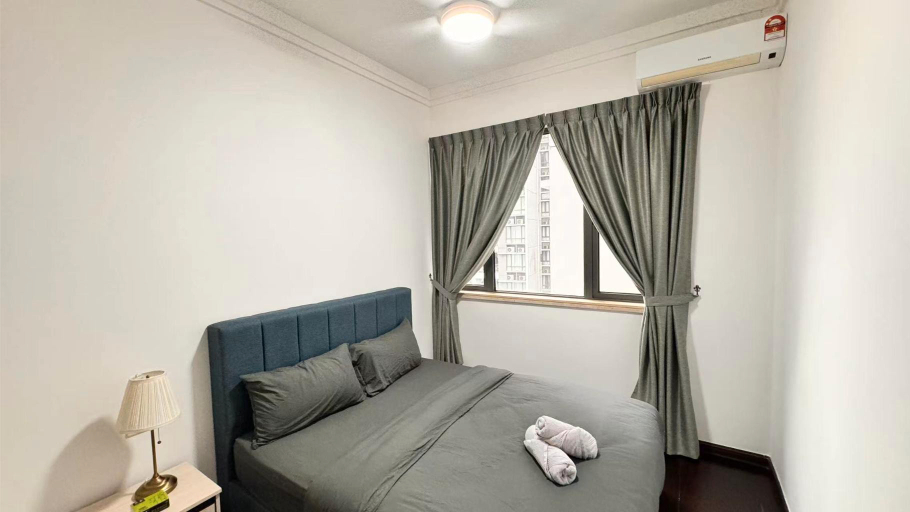 Bedroom 10