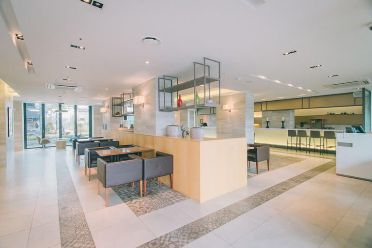 Public Area 2, Avon Hotel, Gunsan