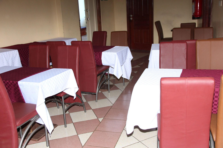 Food & Drinks 2, Hotel Barkley, Starehe