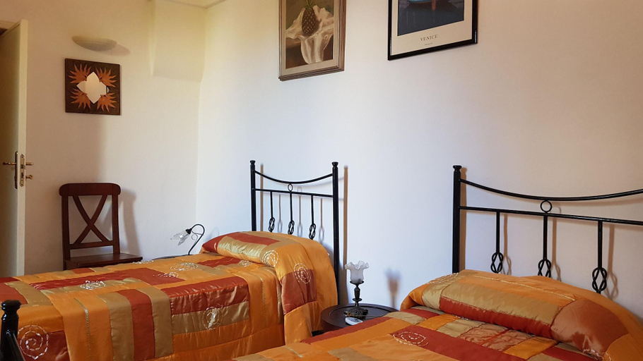 Bedroom 4, B&B Le Due Corti, Lecce