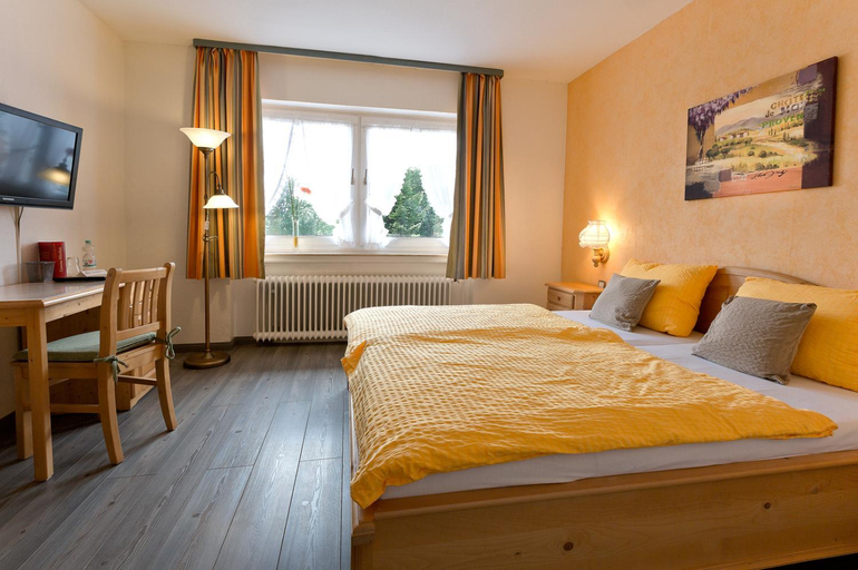 Bedroom 4, Zur Hessischen Schweiz, Kassel