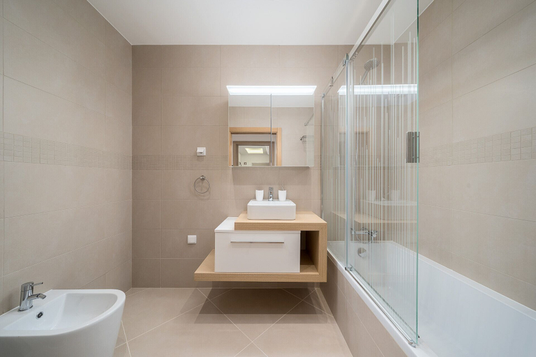Bathroom 3, Lagos Modern 2 With Pool by Homing, Lagos