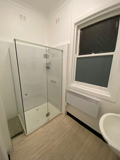 Bathroom, Rooms at Carboni's, Ballarat  - Central