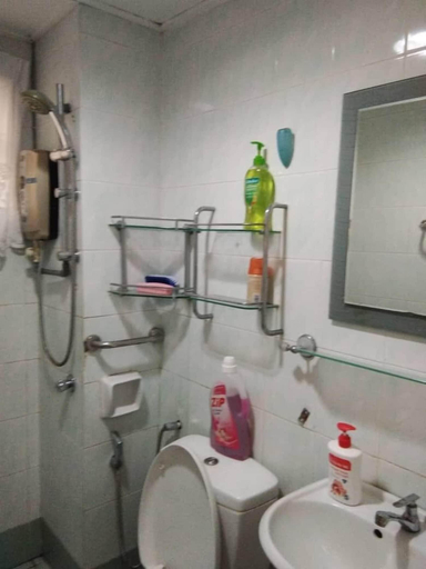 Bathroom 4, Aini's Guest House In Vista Amani Condo, Kuala Lumpur