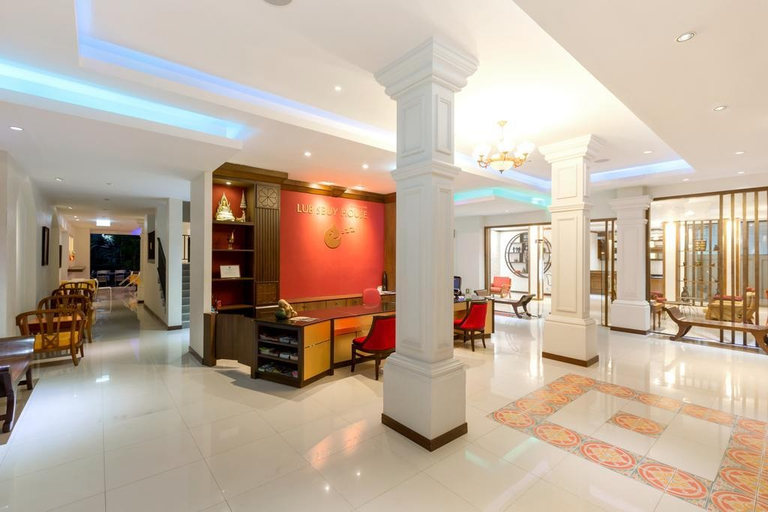 Public Area 3, Lub Sbuy House, Phuket Island