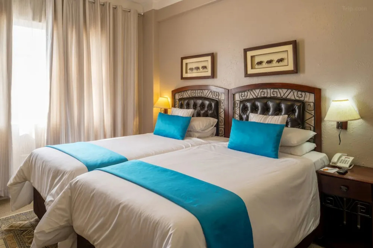 Bedroom 3, Bulawayo Rainbow Hotel, Bulawayo