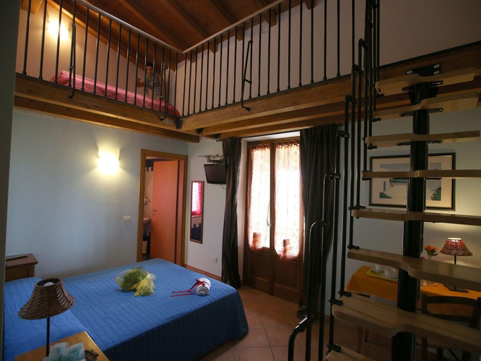 Bedroom 3, Agriturismo La Palazzina, Verona
