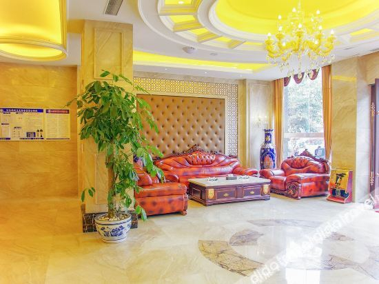 Others 3, Yuzun Hotel (Jiajiang Times Square), Leshan