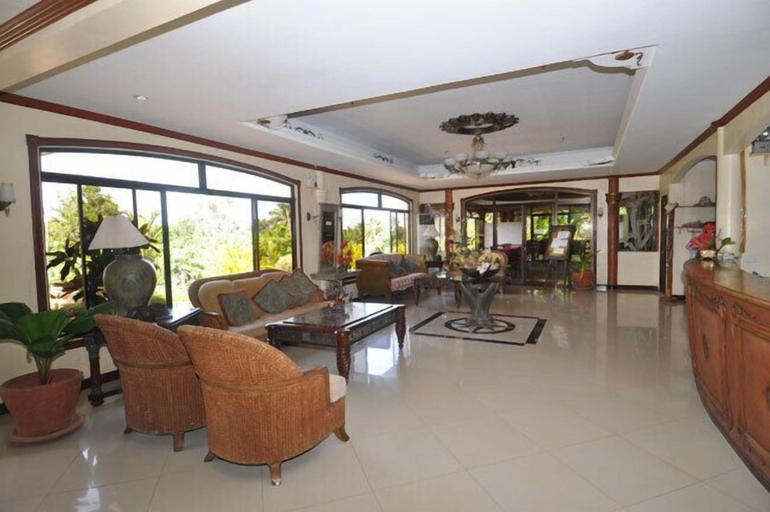Public Area 2, Camiguin Highland Resort, Mambajao