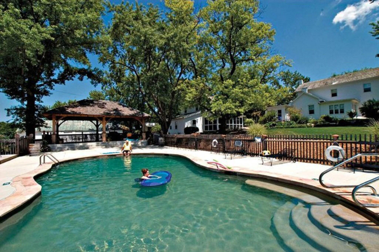 Sport & Beauty 5, Cedar Creek, Franklin