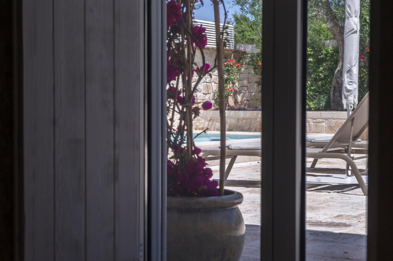 Others 2, Trulli Pietraviva with Pool, Bari