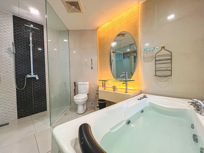 Bedroom 4, KUALA LUMPUR/ Near MRT/ 1-3pax/ Bathtub, Kuala Lumpur