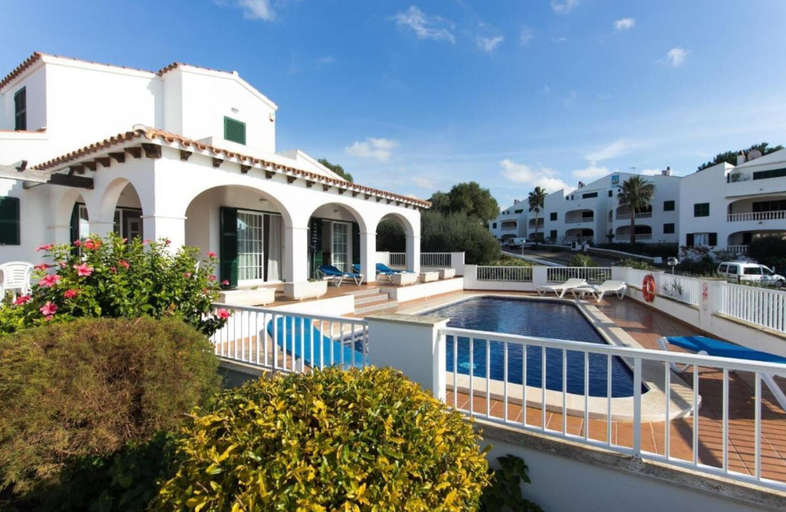 Others 4, Villa Ursula, Baleares