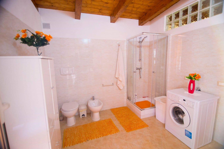 Bathroom 4, B&B Benvenuti al Sud, Cosenza