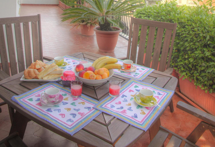 Others 4, Appartamento Elisabetta 100 mq con vista mare e parcheggio, Savona