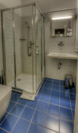 Bathroom 3, Itvv, Znojmo