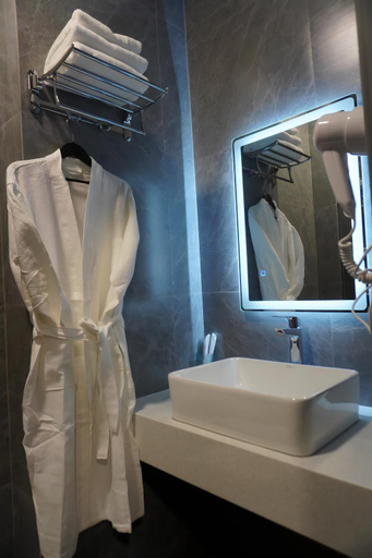 Bathroom 4, ASYR Expo Hotel, Astana City