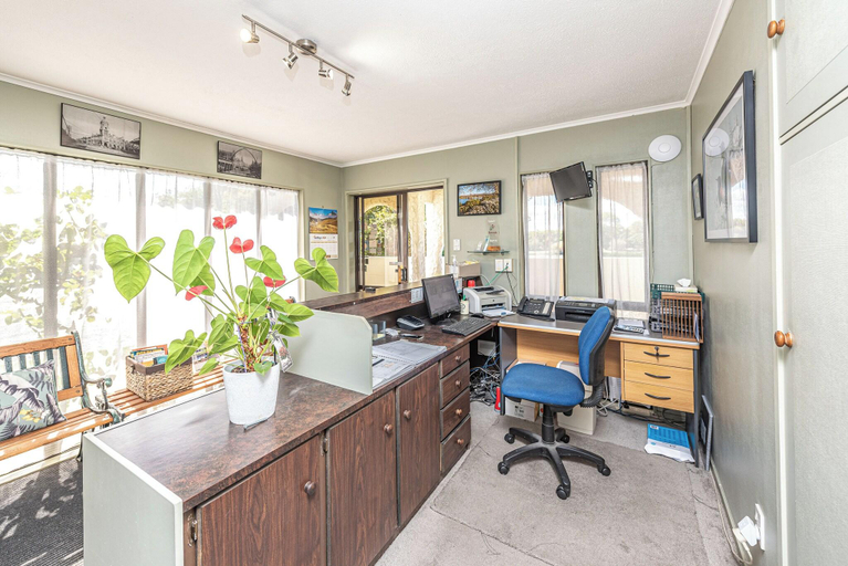 Public Area, Riverside Motel, Wanganui