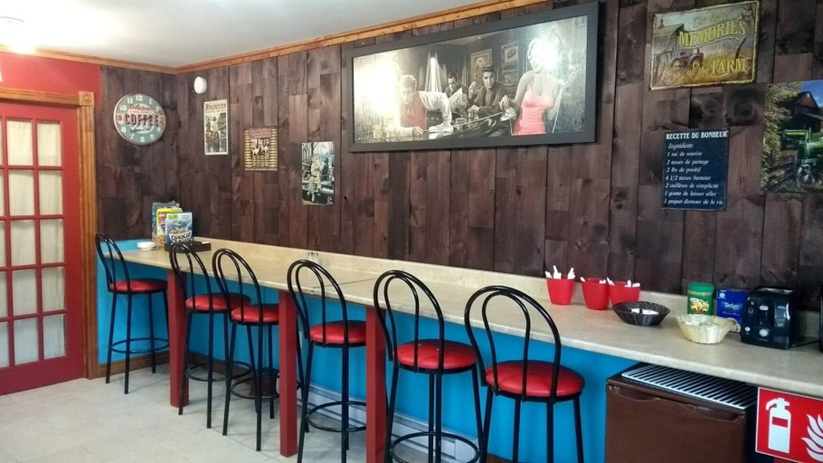 Food & Drinks 5, Motel Le Saint Alex, Maskinongé