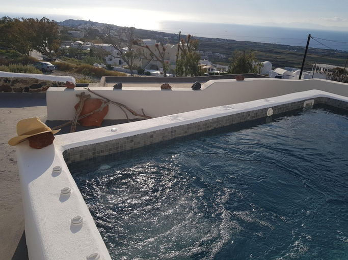 Sport & Beauty 5, Alonistra Oia Houses, South Aegean