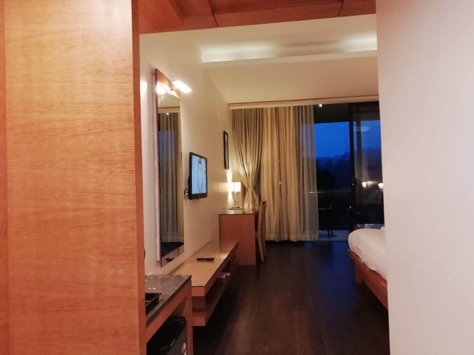 Bedroom 3, The Kudos, Dindigul