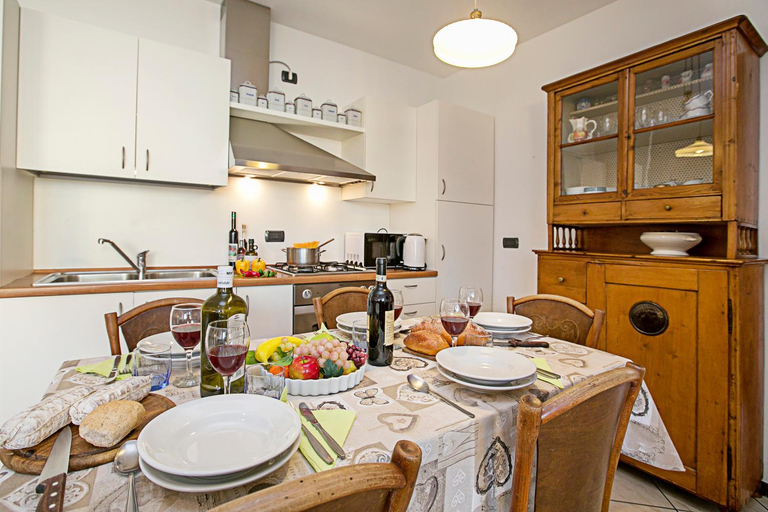 Others 3, Riva Centro Apartment in Old Town - Happy Rentals, Trento