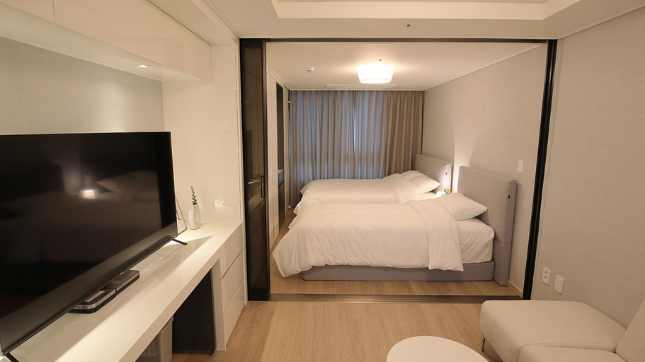 Bedroom 11