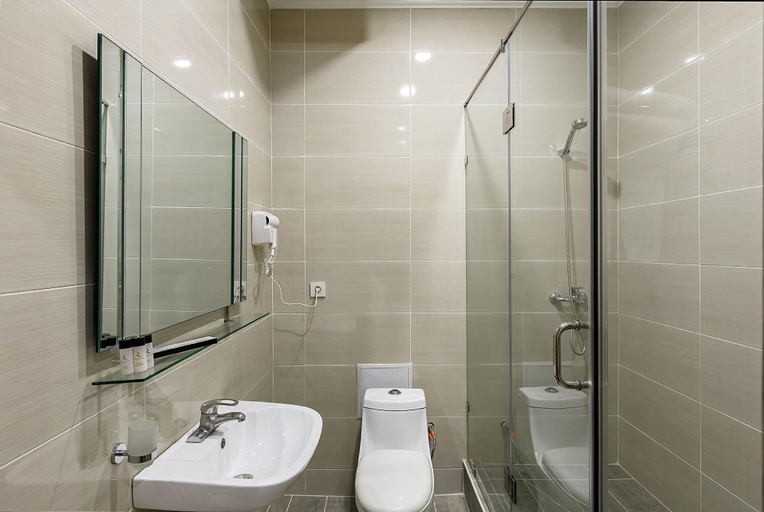 Bathroom 4, Renion Hotel Almaty, Almaty