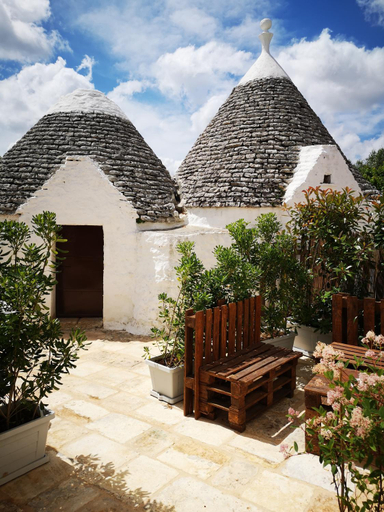 Others 4, Trulli stett, Brindisi