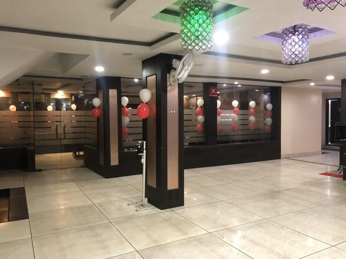 Public Area 2, Hotel Dreamland, Hardwar