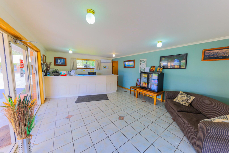 Public Area 3, Country Roads Motor Inn Naracoorte, Naracoorte Lucindale