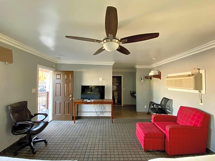 Public Area 2, Viking Motel, Ventura