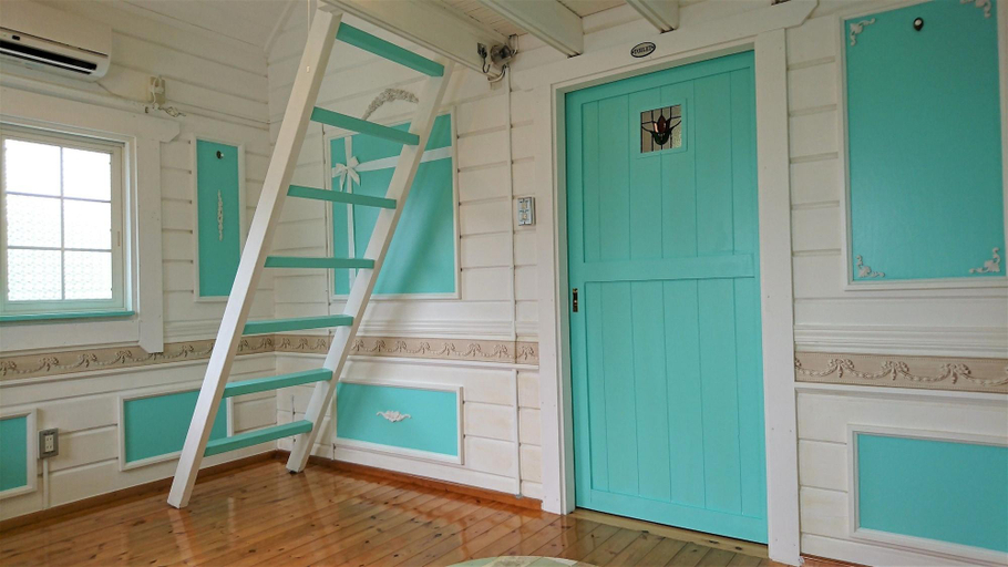 Bedroom 3, Cottage Morinokokage, Yakushima