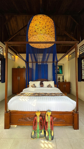 Bedroom 18