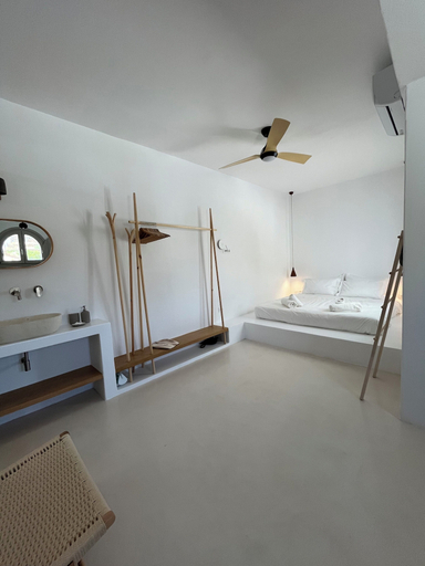 Bedroom 2, Ios Alcyon Blue Suites, South Aegean
