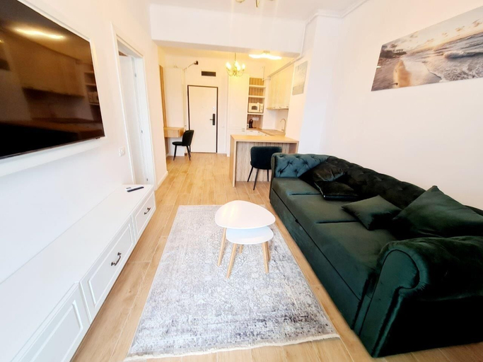 Others 4, Sole 8 Apartment Wave 5, Navodari
