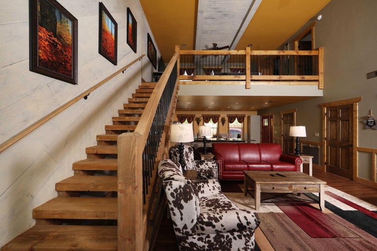Public Area, Above It All - Four Bedroom Cabin, Sevier