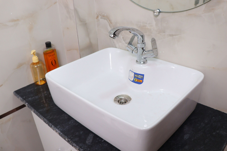 Bathroom, GET DREAM INN, Gautam Buddha Nagar