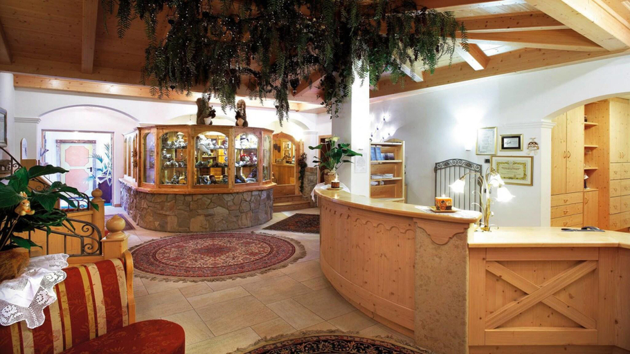 Public Area 4, Leading Relax Hotel Maria, Trento