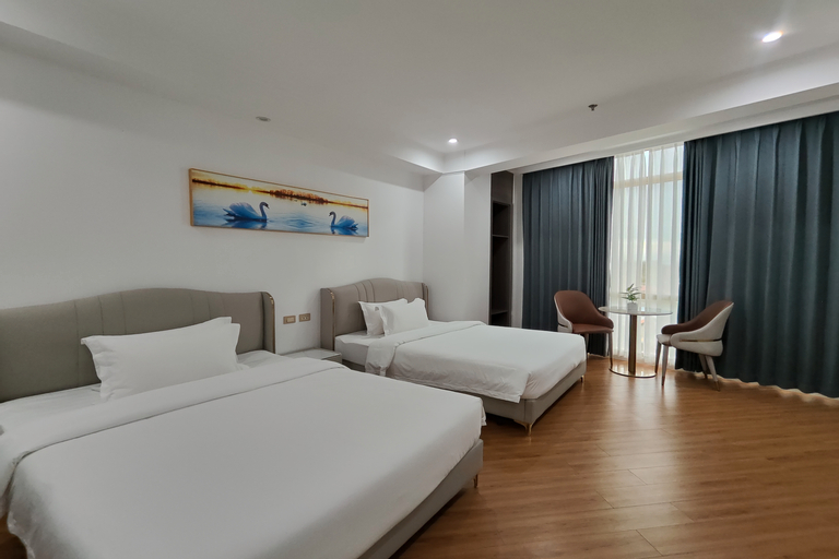 Mactan Grand Golden Hotel near Airport, Cebu City