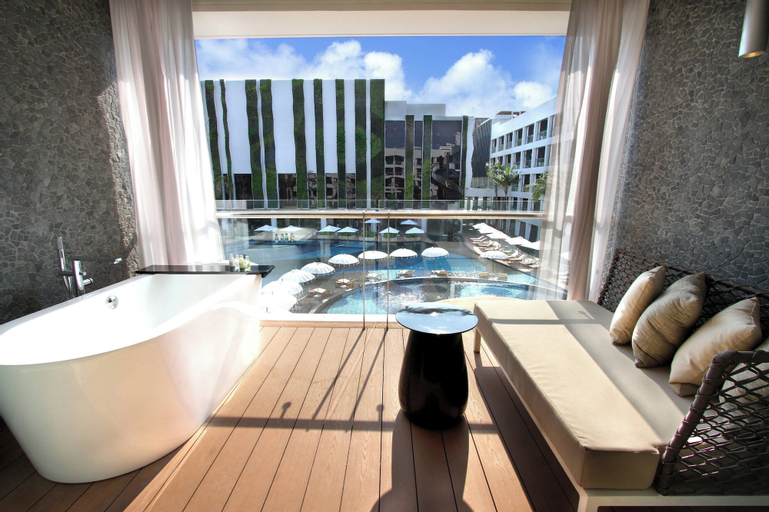 Swimming Pool 15