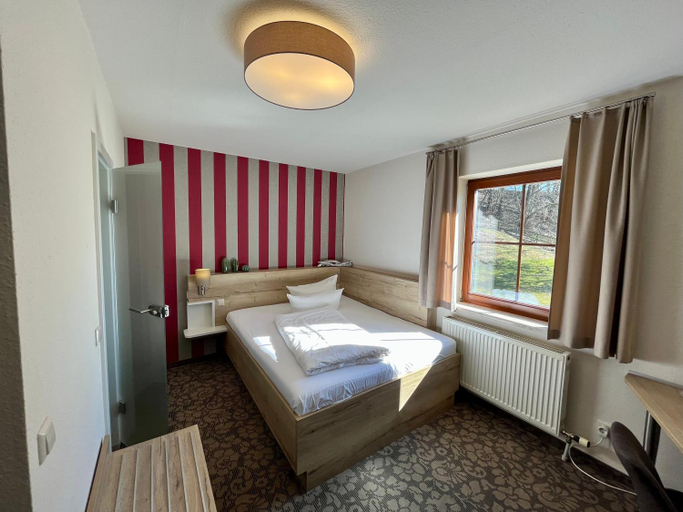 Bedroom 10