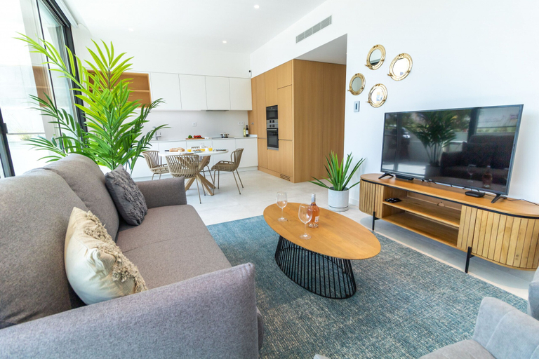 Others 5, Lagos Deluxe 2 With Pool by Homing, Lagos