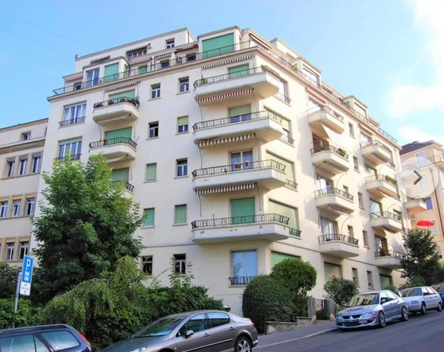 Cosy apparemment, Lausanne