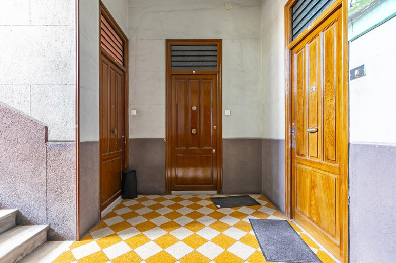 Others 2, GuestHost - Ballaro Market Cozy Apartments, Palermo