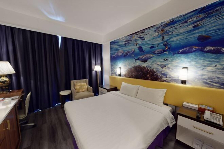 Bedroom 16
