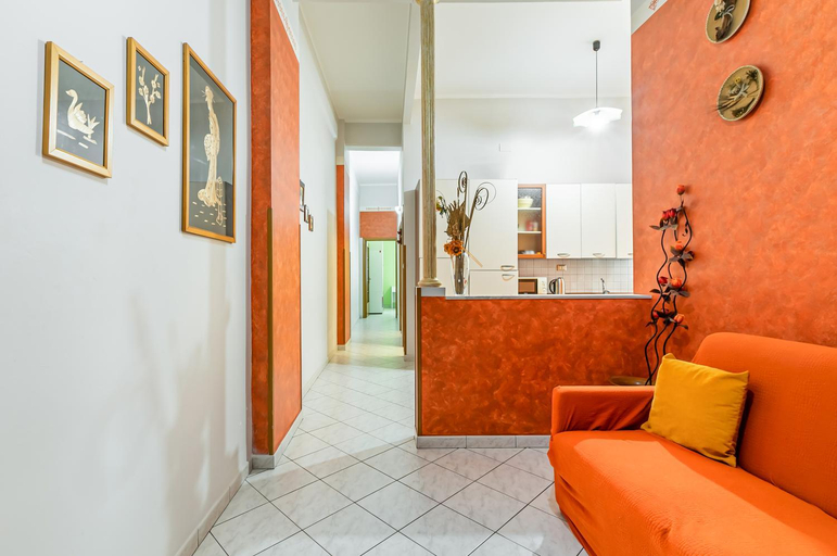 Others 5, GuestHost - Ballaro Market Cozy Apartments, Palermo