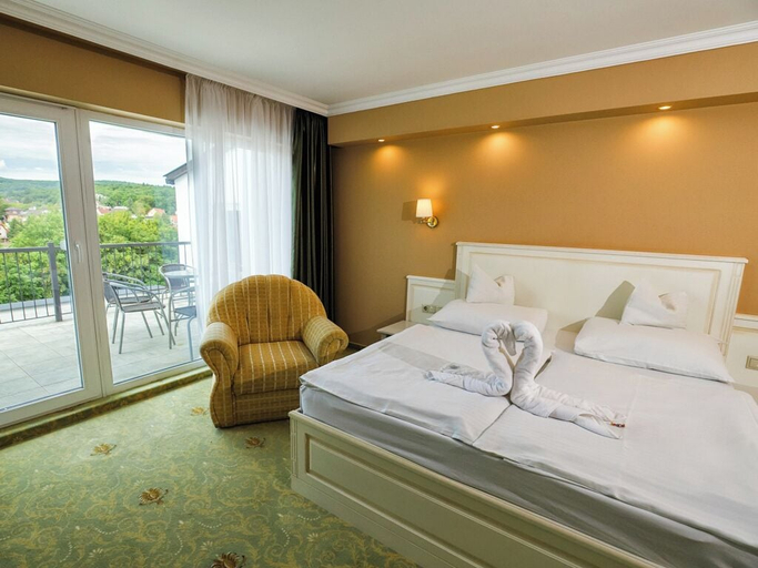Bedroom 3, Calimbra Wellness and Conference Hotel, Miskolci