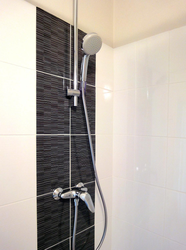 Bathroom, Hotel les Pecheurs, Morbihan